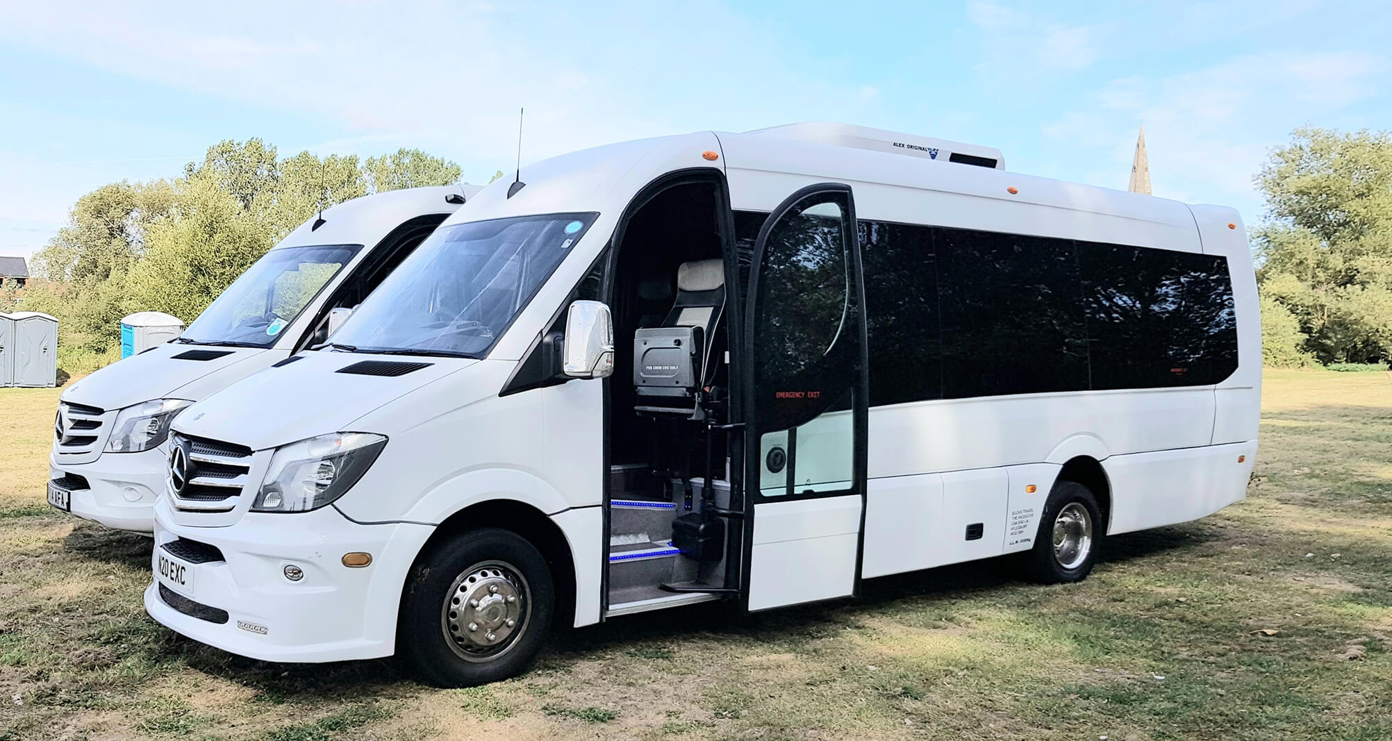 Minibus vs Coach Hire