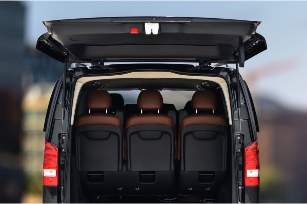 Why Hiring a Minibus is Perfect for Small Group Outings