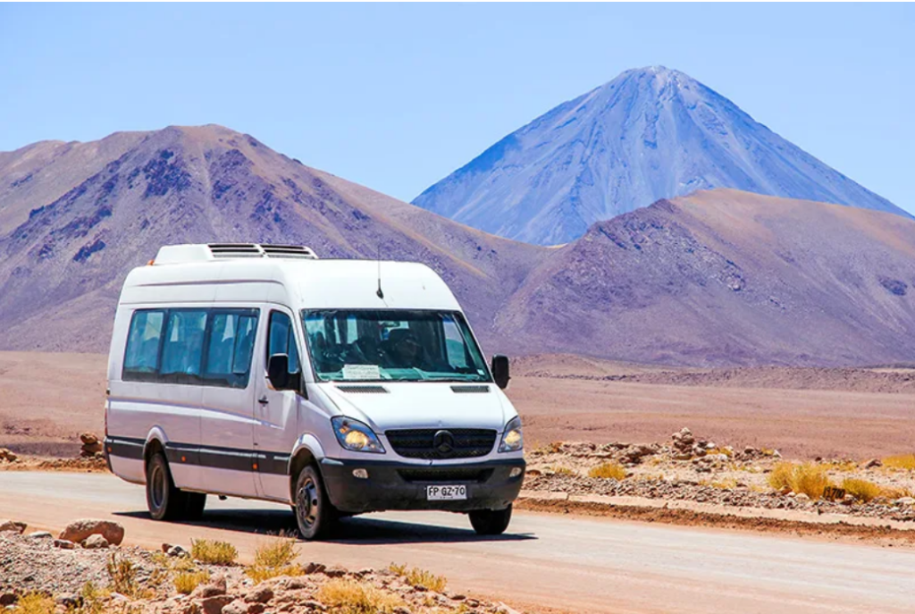 Essential Tips for Hiring a Van for Group Travel