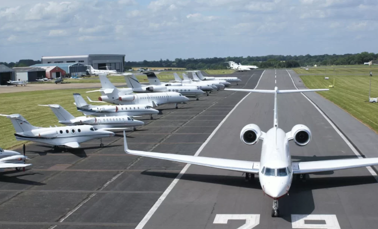London’s Top 10 Private Airports for Business Jets