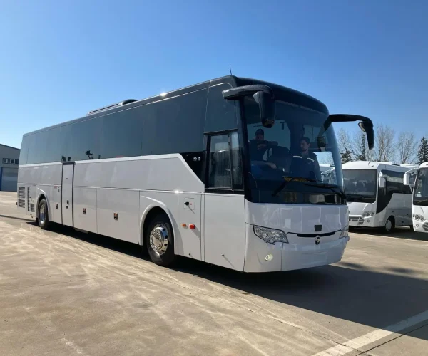 Affordable Luxury Coach for 53 Passengers in London